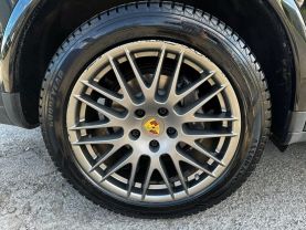 2018 PORSCHE CAYENNE SUV V6, 3.6 LITER SPORT UTILITY 4D