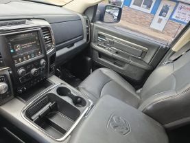 2017 RAM 1500 CREW CAB PICKUP V8, HEMI, 5.7 LITER SPORT PICKUP 4D 5 1/2 FT