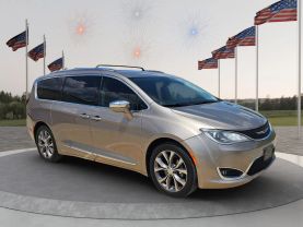2018 CHRYSLER PACIFICA VAN V6, 3.6 LITER LIMITED MINIVAN 4D