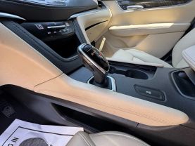 2017 CADILLAC XT5 SUV V6, 3.6 LITER SPORT UTILITY 4D