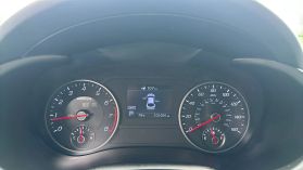 2019 Kia Stinger - Image 30