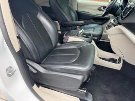 2019 CHRYSLER PACIFICA VAN V6, 3.6 LITER TOURING L MINIVAN 4D