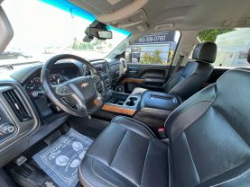 2018 Chevrolet Silverado 3500 Hd Crew Cab High Country Pickup 4d 8 Ft - Image 18