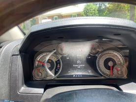2014 RAM 1500 CREW CAB PICKUP V8, HEMI, 5.7 LITER LARAMIE LONGHORN PICKUP 4D 5 1/2 FT