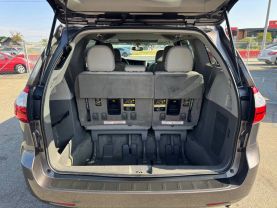 2015 TOYOTA SIENNA VAN V6, 3.5 LITER XLE MINIVAN 4D