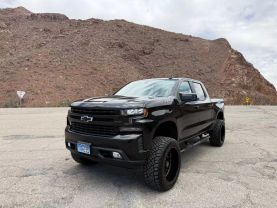 2021 CHEVROLET SILVERADO 1500 CREW CAB PICKUP 6-CYL, TURBO DIESEL, 3.0 LITER RST PICKUP 4D 5 3/4 FT
