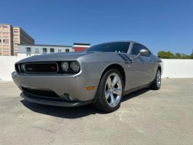 2011 DODGE CHALLENGER COUPE V8, HEMI, 5.7 LITER R/T COUPE 2D