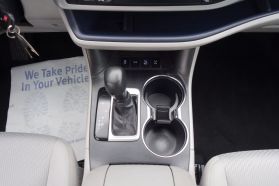 2017 TOYOTA HIGHLANDER SUV V6, 3.5 LITER LE SPORT UTILITY 4D