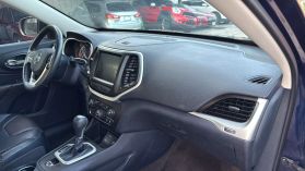 2015 Jeep Cherokee - Image 21