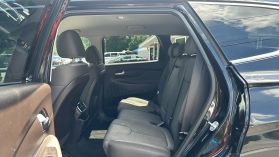 2019 Hyundai Santa Fe - Image 16