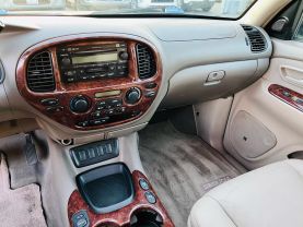 2005 TOYOTA SEQUOIA