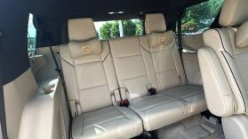 2021 Cadillac Escalade - Image 28