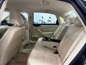 2012 VOLKSWAGEN PASSAT