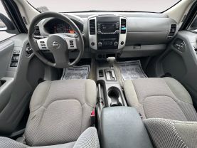 2018 Nissan Frontier Crew Cab Sv Pickup 4d 5 Ft - Image 10