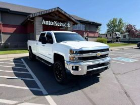 2015 CHEVROLET SILVERADO 3500 HD CREW CAB PICKUP V8, TURBO DSL, 6.6L LTZ PICKUP 4D 8 FT