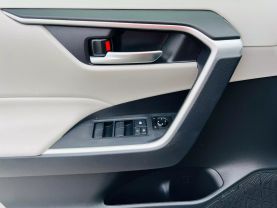 2019 TOYOTA RAV4 SUV 4-CYL, 2.5 LITER XLE SPORT UTILITY 4D