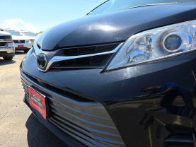 2018 TOYOTA SIENNA VAN V6, 3.5 LITER XLE MINIVAN 4D