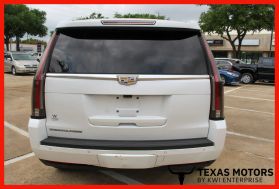 2017 CADILLAC ESCALADE SUV V8, 6.2 LITER LUXURY SPORT UTILITY 4D