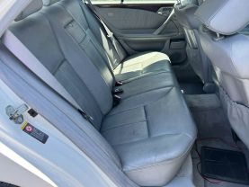 2001 MERCEDES-BENZ E-CLASS SEDAN V6, 3.2 LITER E 320 SEDAN 4D