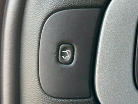 2017 JEEP CHEROKEE SUV 4-CYL, 2.4 LITER LATITUDE SPORT UTILITY 4D