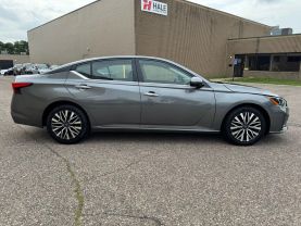 2023 NISSAN ALTIMA SEDAN 4-CYL, 2.5 LITER 2.5 SV SEDAN 4D
