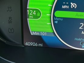 2017 CHEVROLET BOLT EV HATCHBACK ELECTRIC MOTOR LT HATCHBACK 4D at T&T Repairables - used car dealership in Spencer, Indiana.