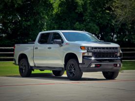 2021 CHEVROLET SILVERADO 1500 CREW CAB PICKUP V8, ECOTEC3, 5.3 LITER CUSTOM TRAIL BOSS PICKUP 4D 5 3/4 FT