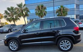 2017 Volkswagen Tiguan - Image 8