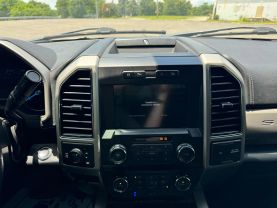 2019 FORD F250 SUPER DUTY CREW CAB PICKUP V8, TURBO DIESEL, 6.7 LITER LARIAT PICKUP 4D 6 3/4 FT
