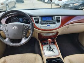 2012 HYUNDAI GENESIS SEDAN V6, 3.8 LITER 3.8 SEDAN 4D
