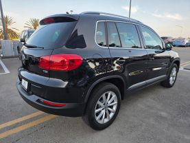 2017 Volkswagen Tiguan - Image 6
