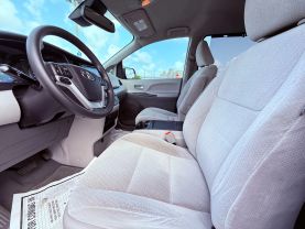 2019 TOYOTA SIENNA