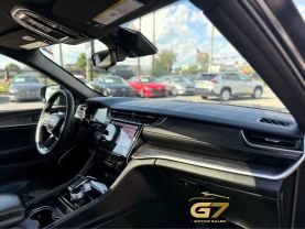 2024 Jeep Grand Cherokee 4xe - Image 11