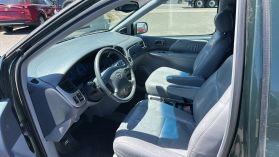 2002 TOYOTA SIENNA