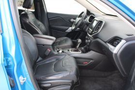 2018 Jeep Cherokee - Image 25