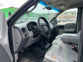 2005 FORD F150 REGULAR CAB PICKUP V6, 4.2 LITER STX PICKUP 2D 6 1/2 FT