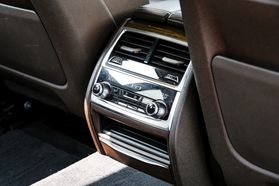 2016 Bmw 7 Series - Image 42
