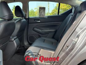 2021 Nissan Altima - Image 12