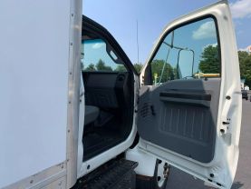 2012 FORD F-750 SUPER DUTY REGULAR CAB 18FT NON CDL BOX TRUCK BOX TRUCKS 6.7L  DIESEL I6 F750 REGULAR CAB - Eddies Auto Sales