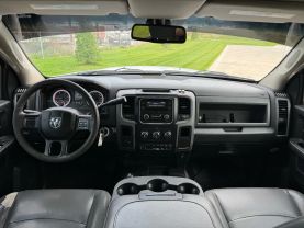 2017 RAM 5500 CREW CAB & CHASSIS CAB CHASSIS 6-CYL, TURBO DSL, 6.7L TRADESMAN CAB & CHASSIS 4D