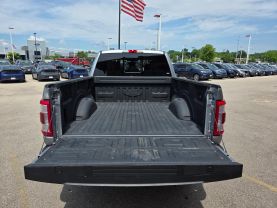 2022 FORD F150 SUPERCREW CAB PICKUP V6, ECOBOOST, TWIN TURBO, 3.5 LITER LARIAT PICKUP 4D 5 1/2 FT