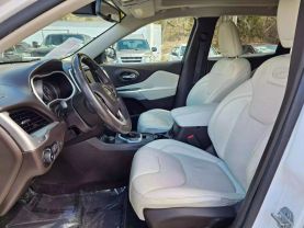 2018 JEEP CHEROKEE SUV V6, 3.2 LITER OVERLAND SPORT UTILITY 4D