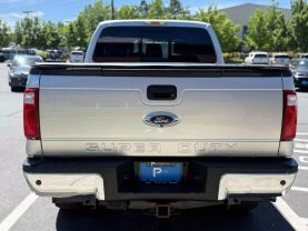 2016 FORD F350 SUPER DUTY CREW CAB PICKUP V8, TURBO DIESEL, 6.7L LARIAT PICKUP 4D 6 3/4 FT