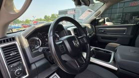 2016 RAM 1500 CREW CAB