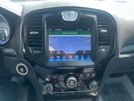 2013 CHRYSLER 300 SEDAN V6, 3.6 LITER 300S SEDAN 4D