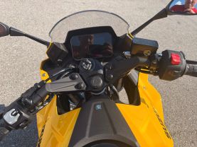2024 SUZUKI GSX800FRQM4 GSX-8R SPORTBIKES - -