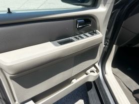 2012 FORD EXPEDITION SUV V8, FLEX FUEL, 5.4 LITER XLT SPORT UTILITY 4D