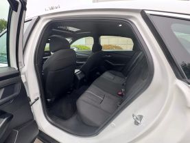 2024 Honda Accord Hybrid - Image 27