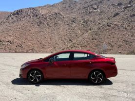 2025 NISSAN VERSA SEDAN 4-CYL, 1.6 LITER SR SEDAN 4D
