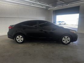 2017 KIA FORTE